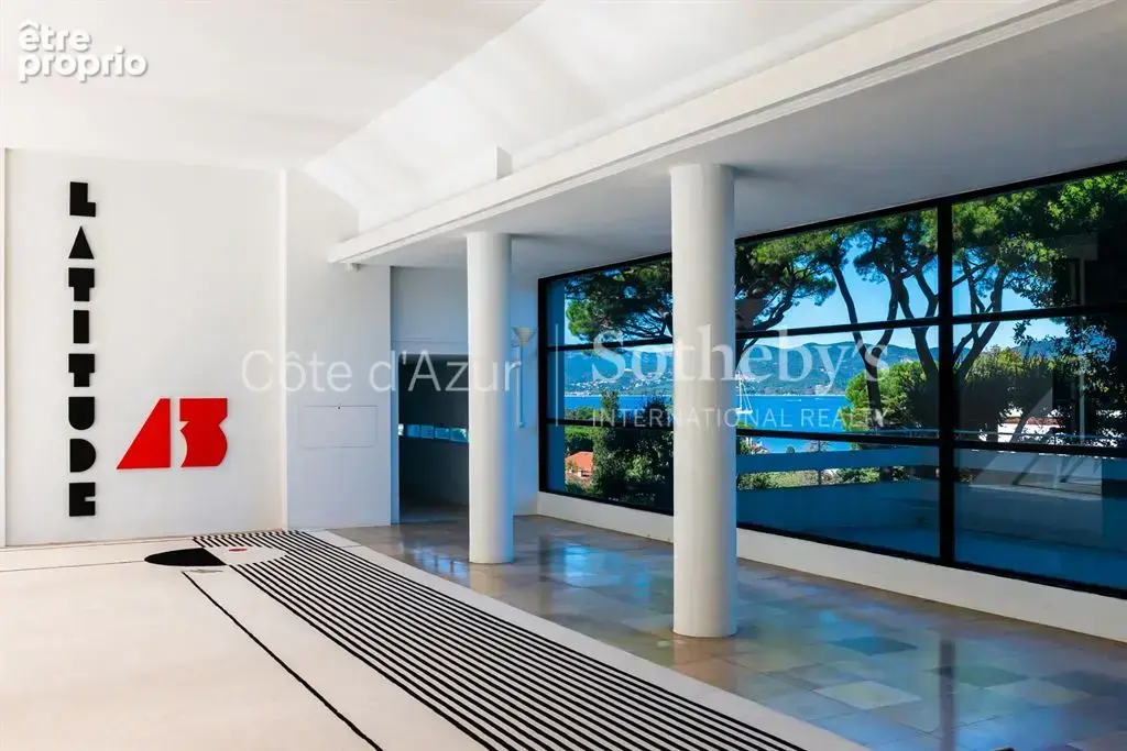 Saint Tropez, appartement 2 pièces rénové de 29,67 m² au Palais Latitude 43 - photo 14