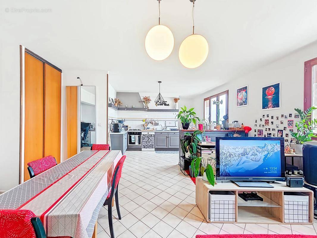 Appartement à LYON-7E