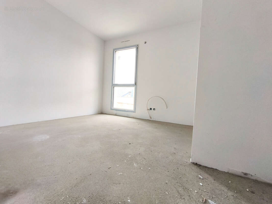 Appartement à PUSIGNAN