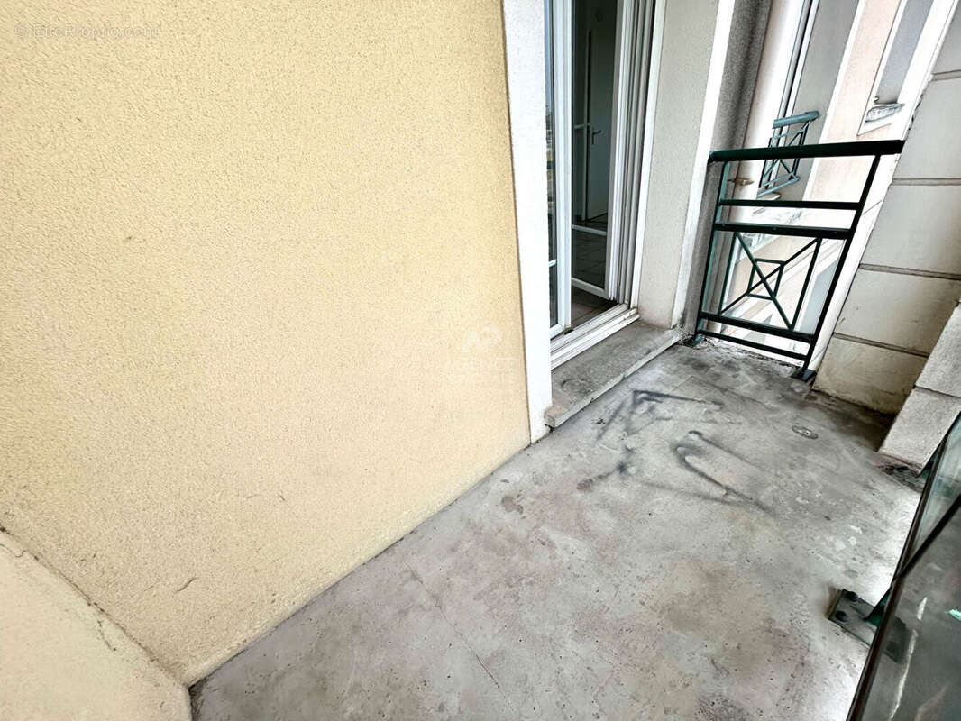 Appartement à CARRIERES-SOUS-POISSY