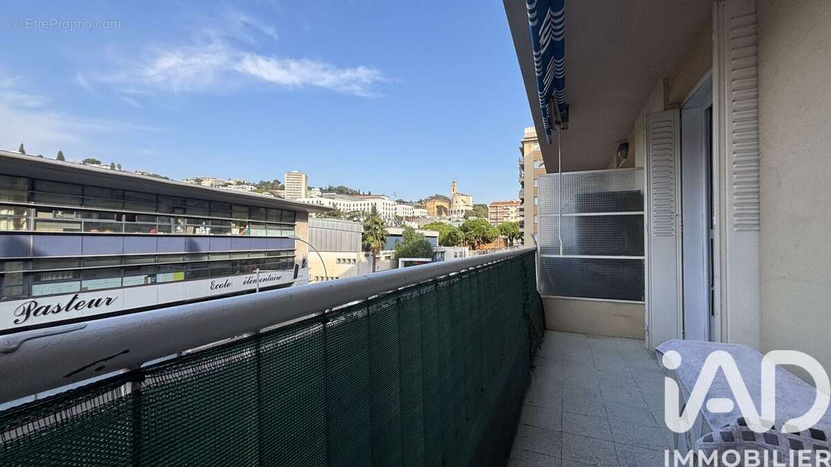 Photo 2 - Appartement à NICE