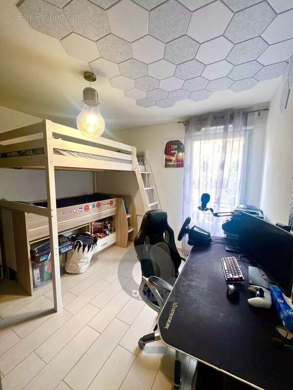 Appartement à ROQUEBRUNE-CAP-MARTIN