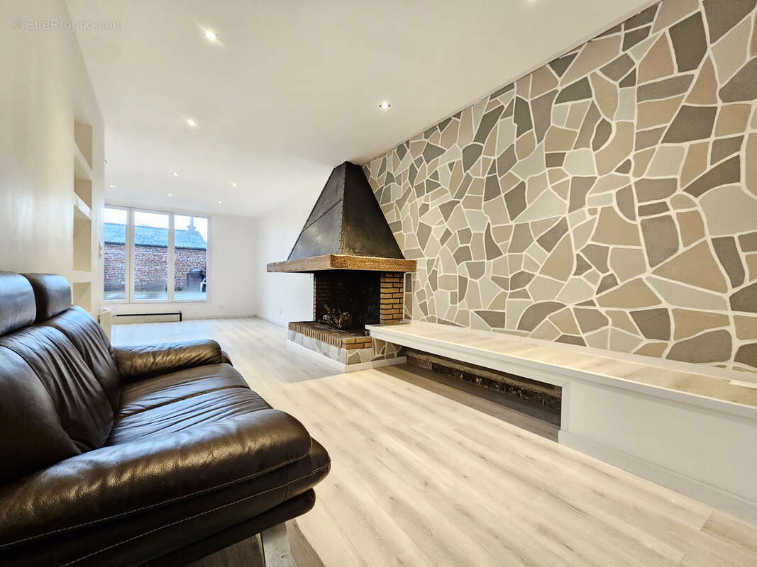 Maison à PONT-A-VENDIN