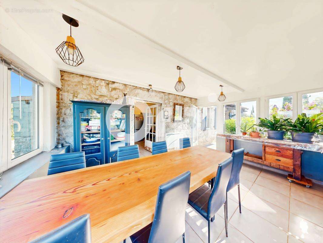 Maison à SAINT-ALBAN-AURIOLLES