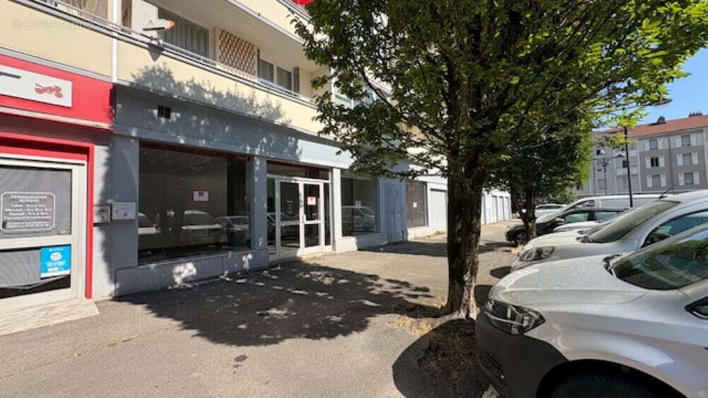 Commerce à ALBERTVILLE