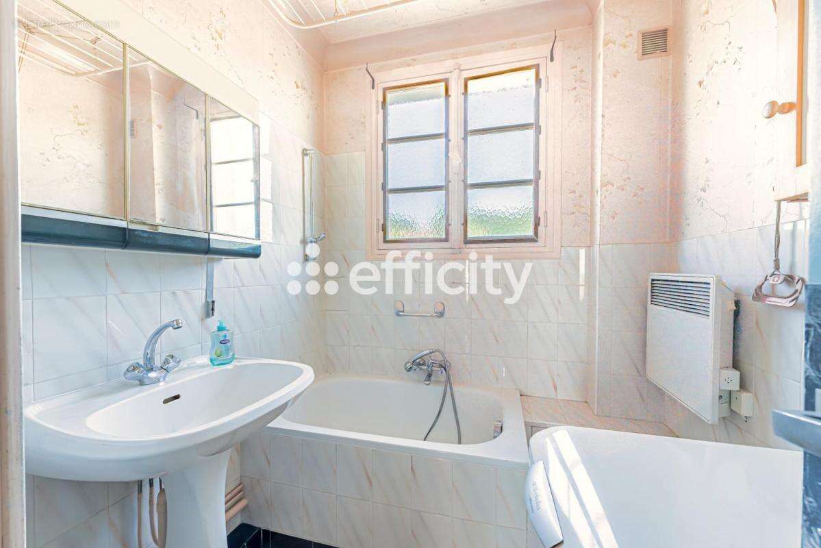 Appartement à ABLON-SUR-SEINE