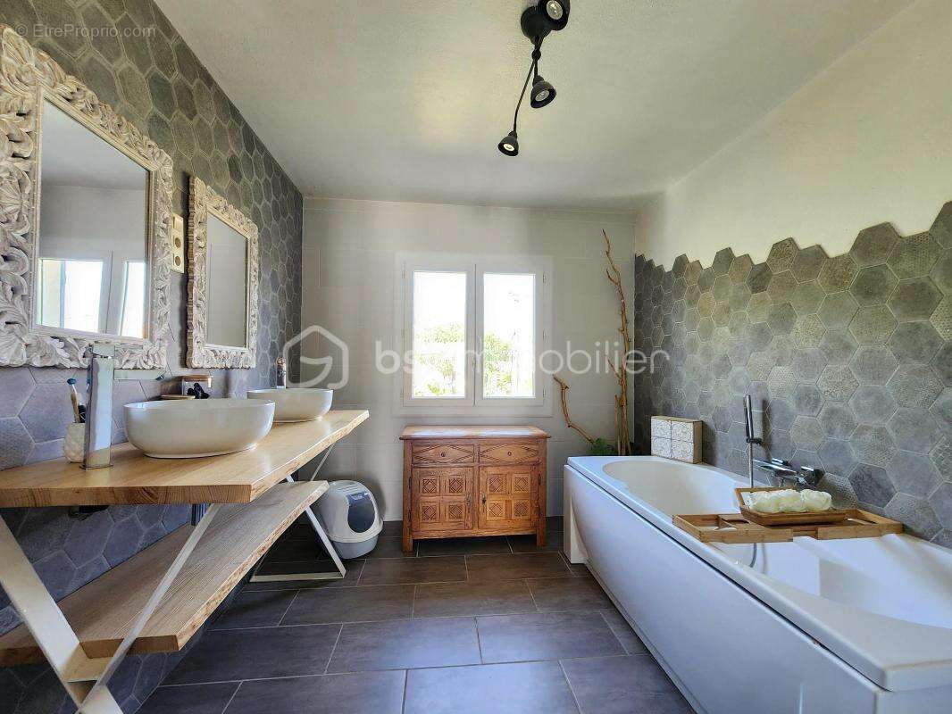 Villa familiale 129 m² 5 chambres avec piscine - photo 10