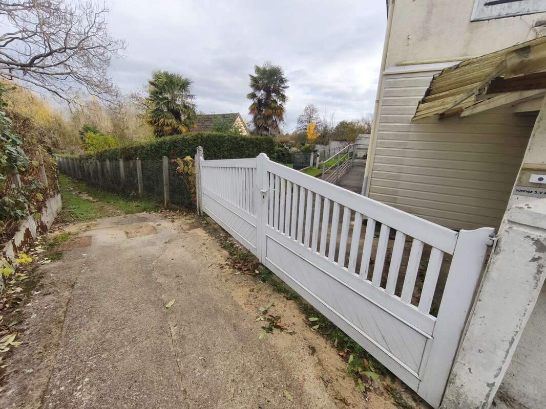Maison à LA SUZE-SUR-SARTHE
