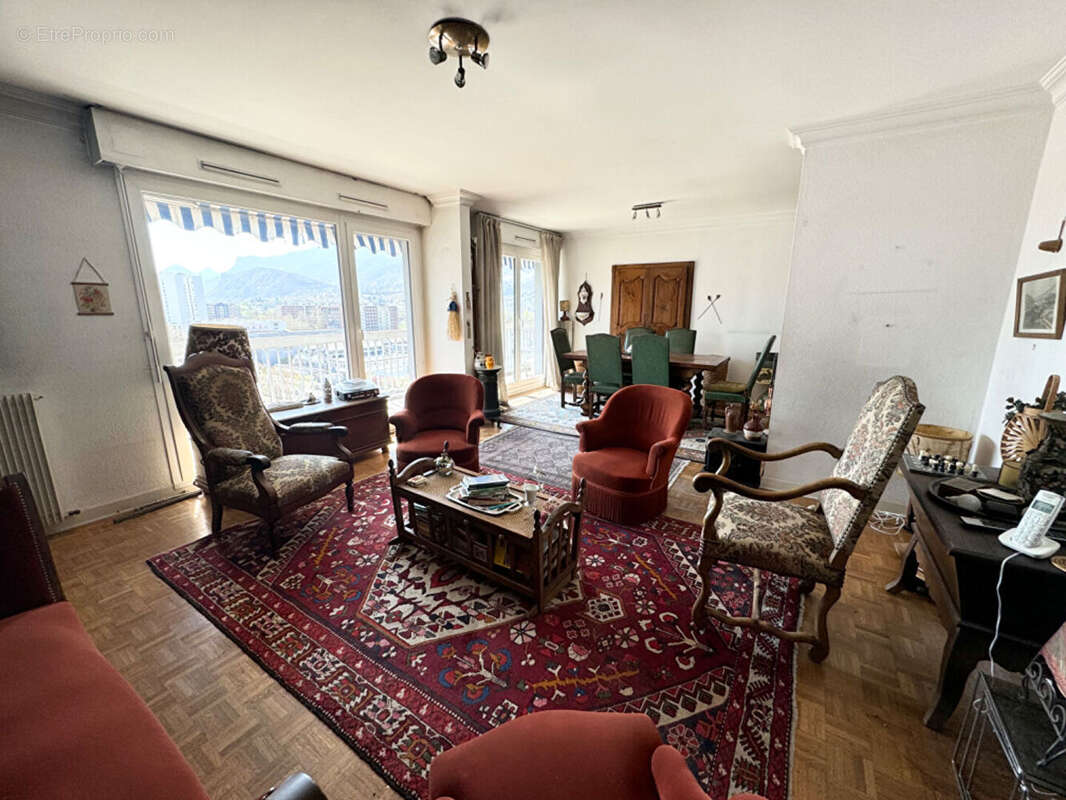 Appartement à GRENOBLE