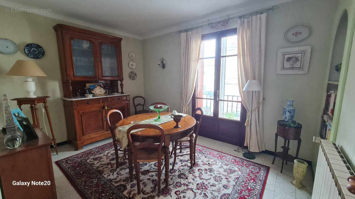 Appartement à CHATEAURENARD