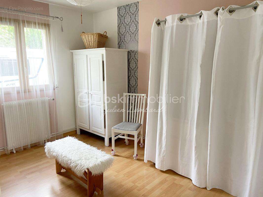 Maison à DEVILLE-LES-ROUEN