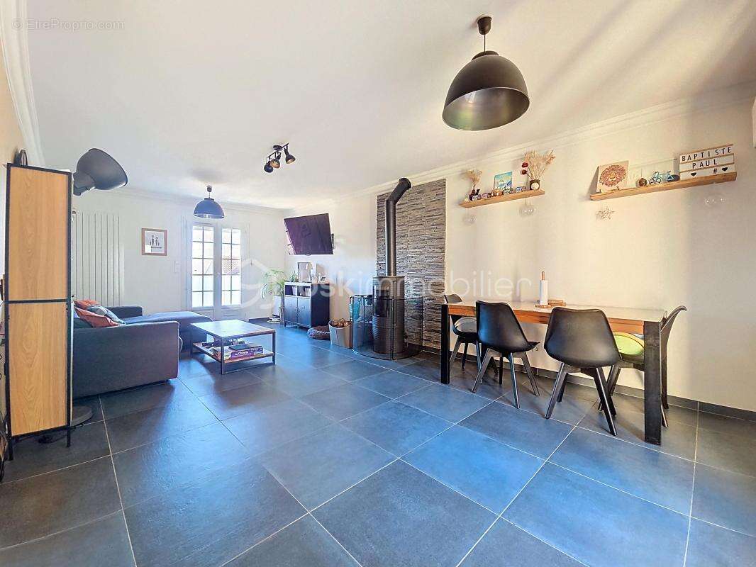 Maison à ROSNY-SOUS-BOIS