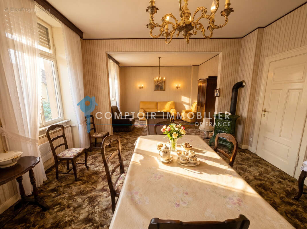 Maison à OETING