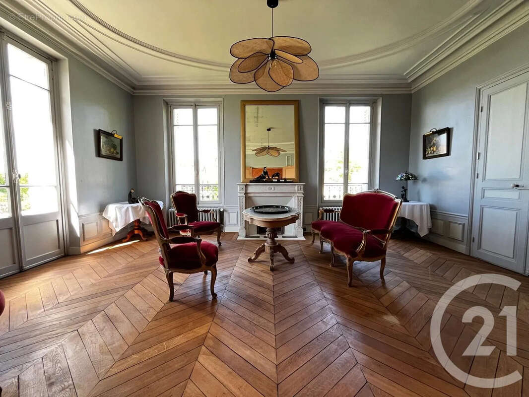 Maison à VETHEUIL