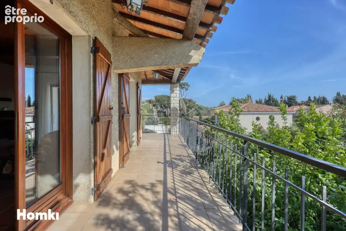 La ciotat maison traditionnelle de 155 m² agencee en 2 appartement de type 3 - photo 19