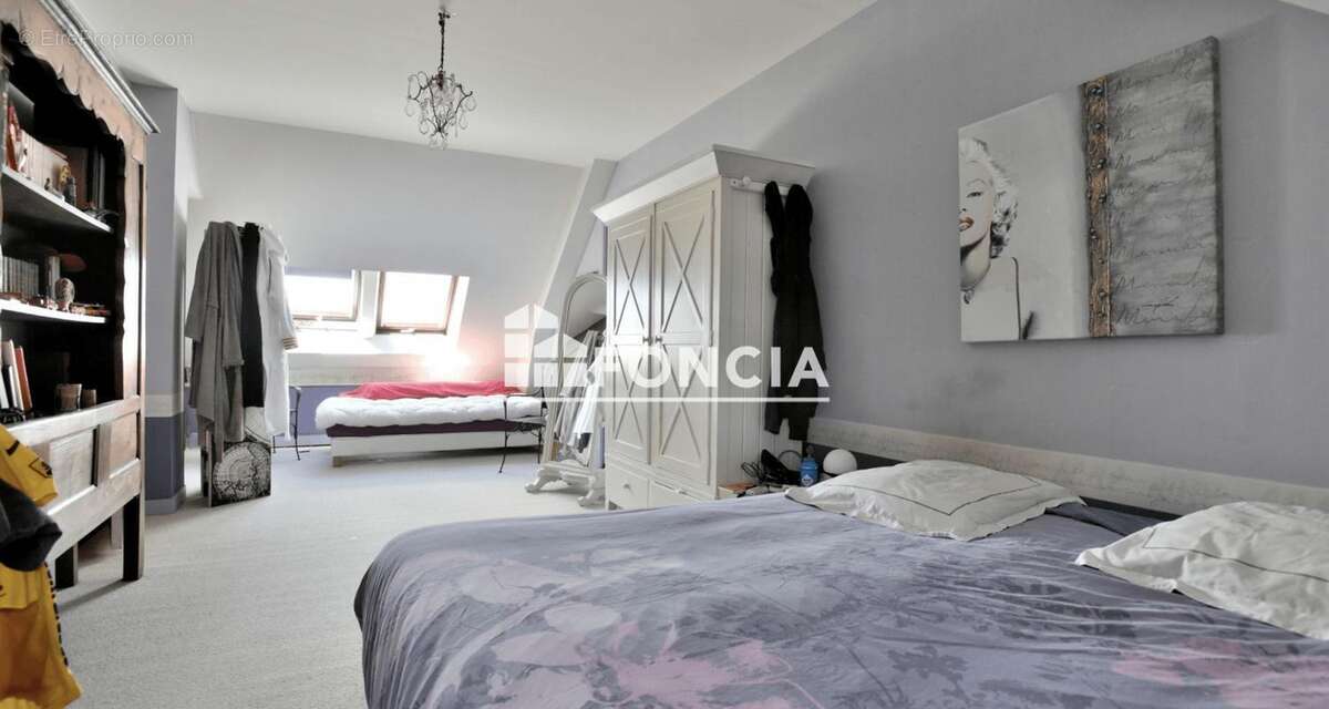 Maison à DOL-DE-BRETAGNE