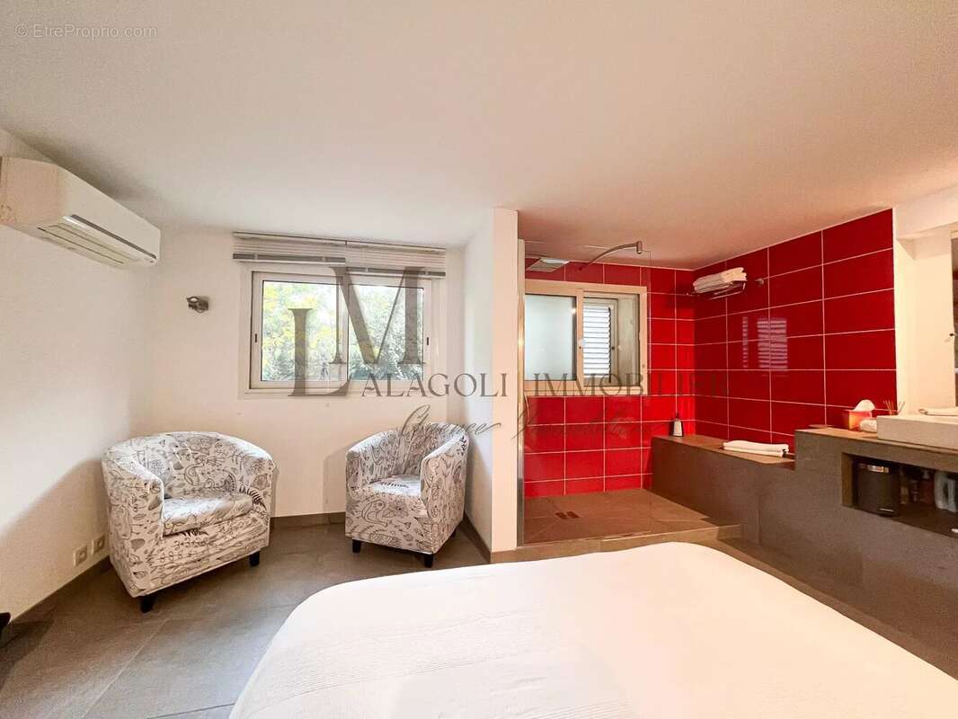 Maison à PORTO-VECCHIO