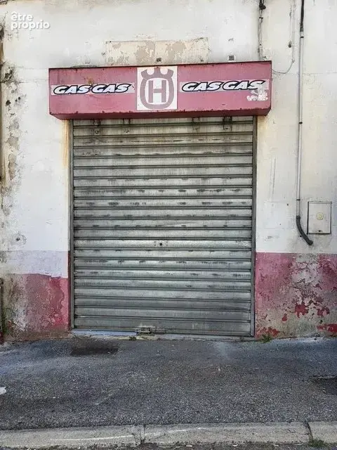Local 2 pièces 34,74 m² avec rideaux métalliques à Grasse - photo 2