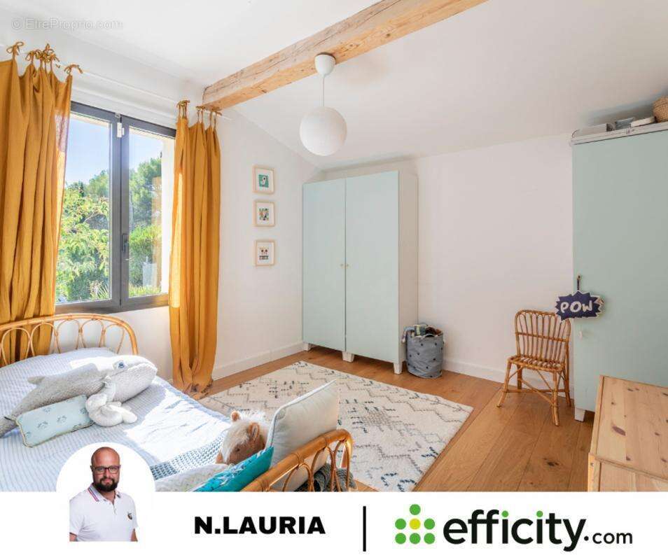 Maison à MEYRARGUES