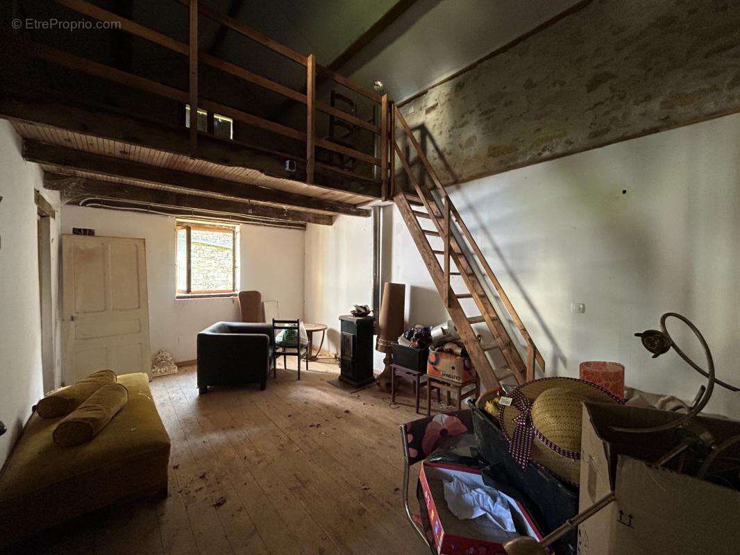 Maison à COUHE