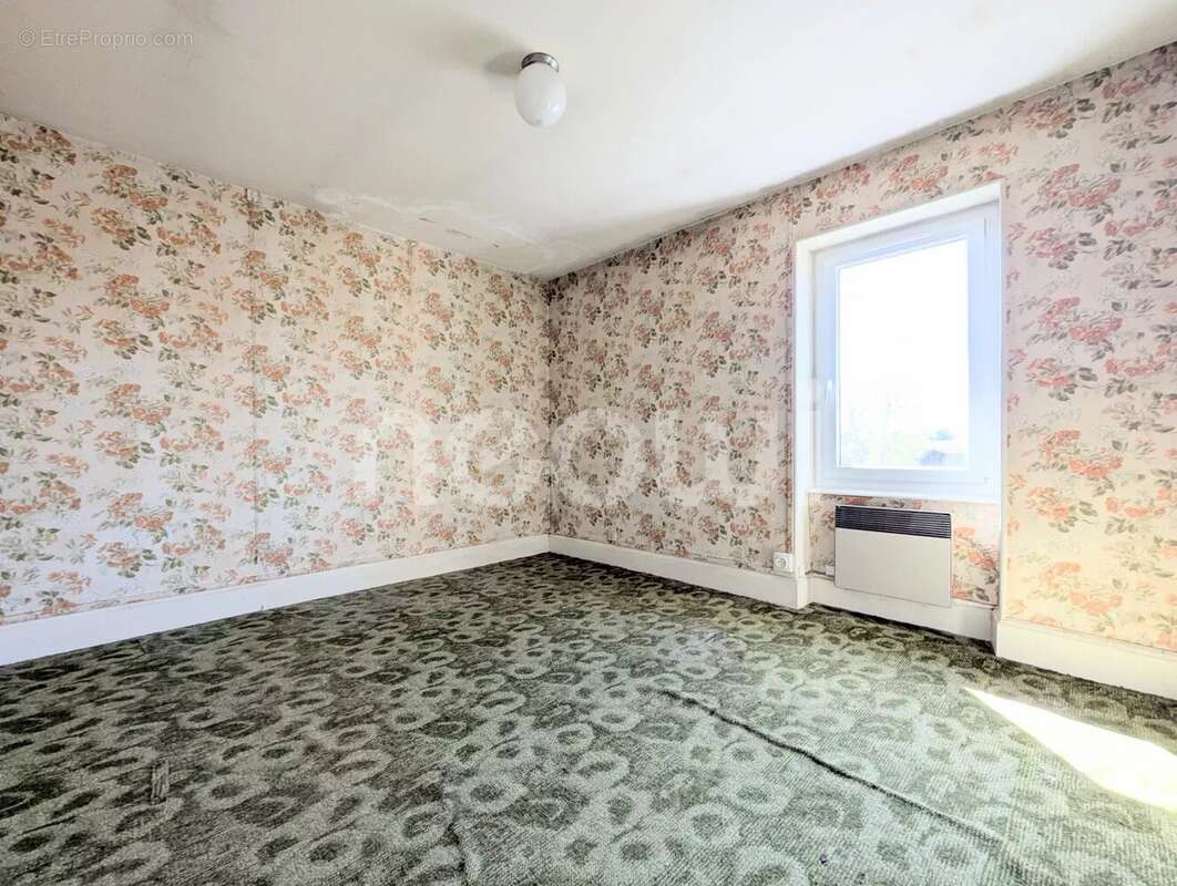 Maison à SAINT-ANDRE-LE-COQ