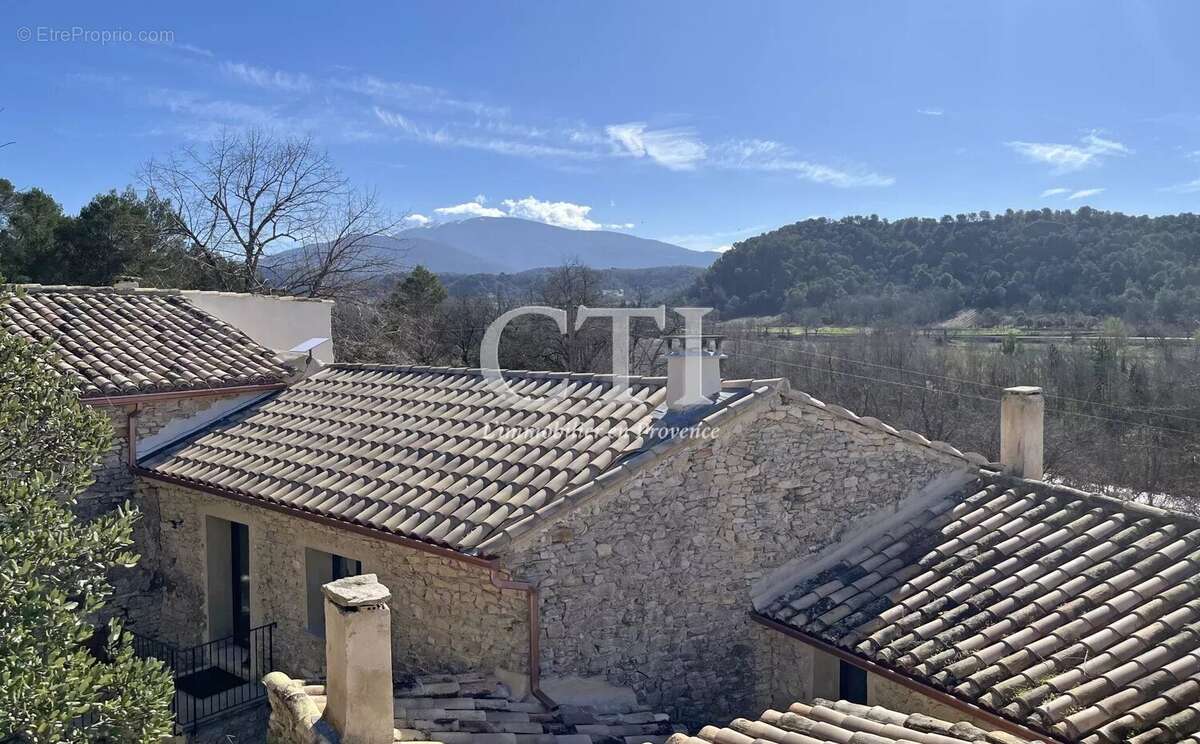 Maison à VAISON-LA-ROMAINE