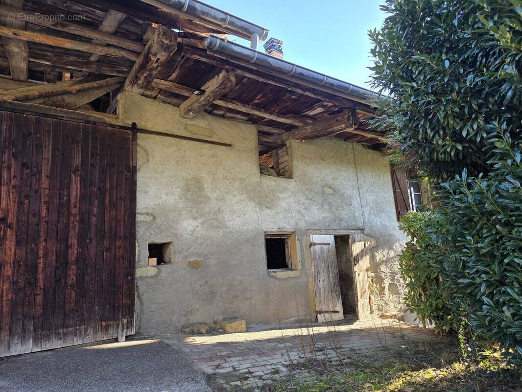 Appartement à LA MOTTE-SERVOLEX