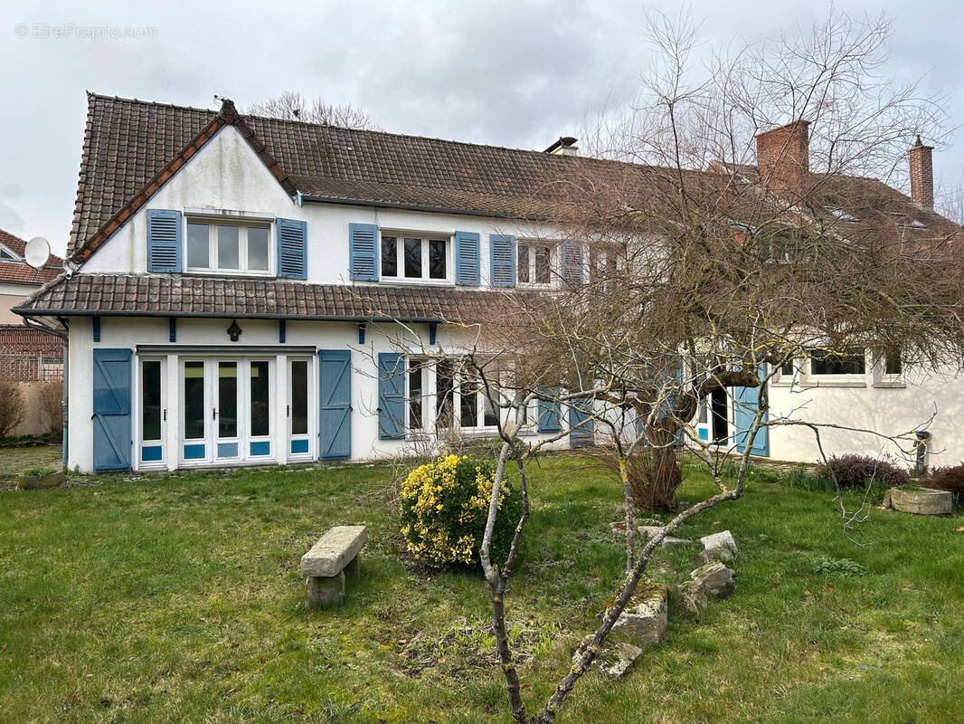 Maison à SAINT-AMAND-LES-EAUX