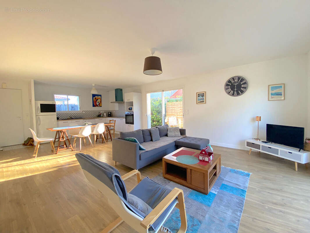 Maison à GUJAN-MESTRAS