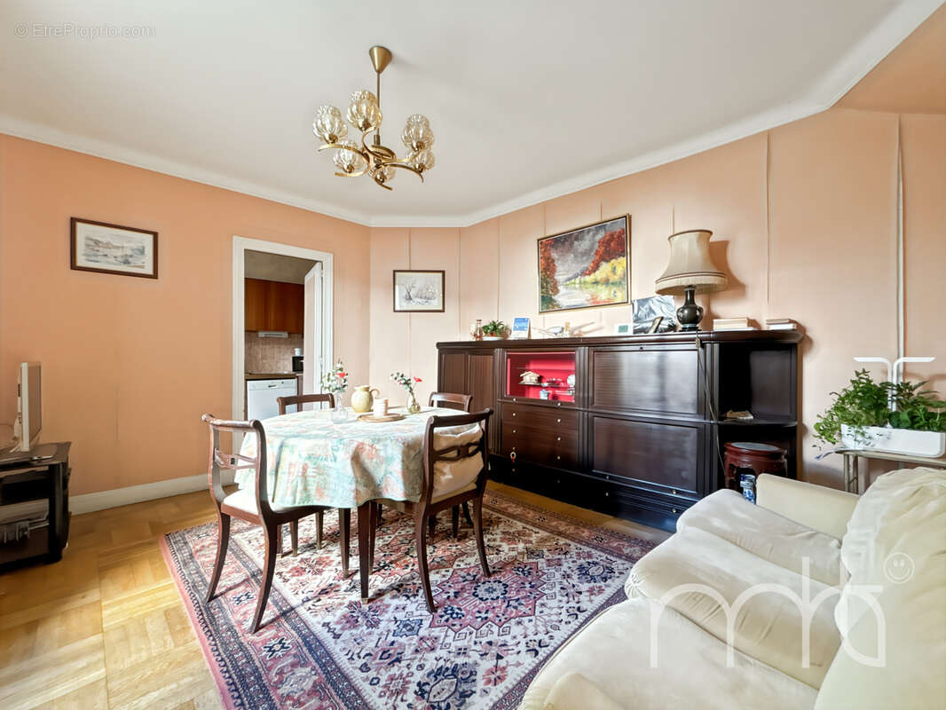 Maison à BOIS-COLOMBES