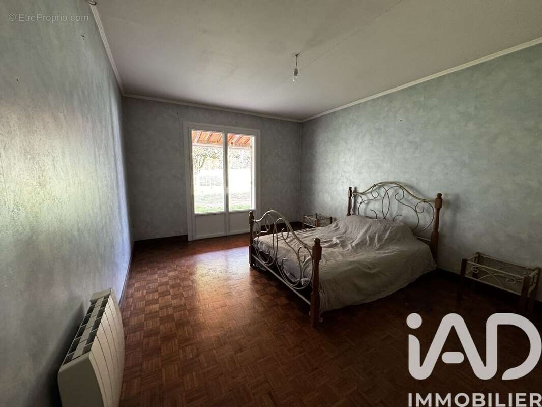 Photo 5 - Maison à MONTENDRE