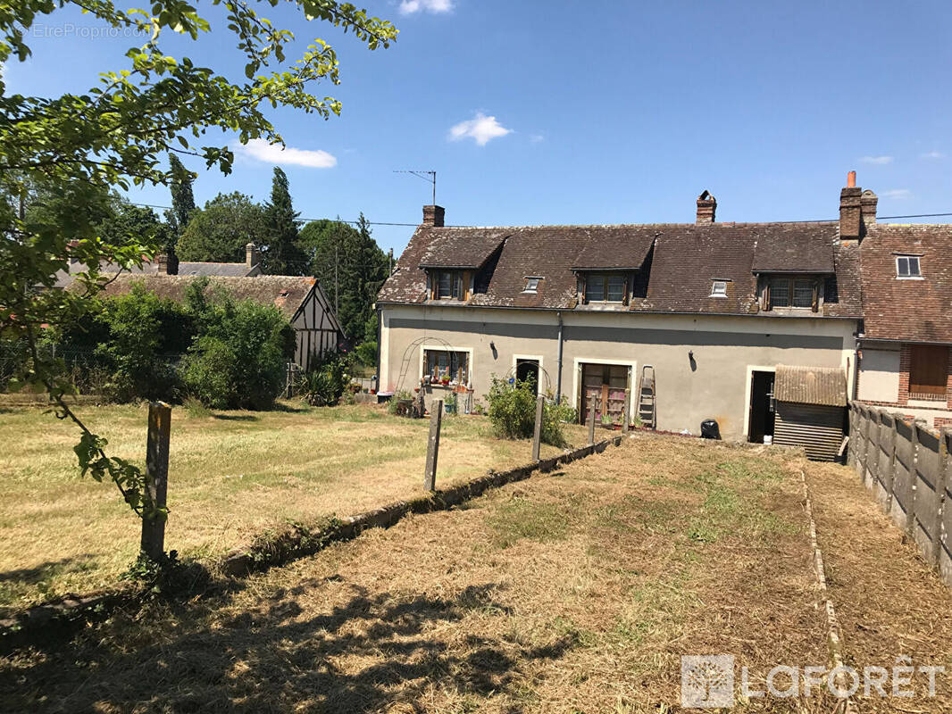 Maison à SAINT-HILAIRE-SUR-RISLE
