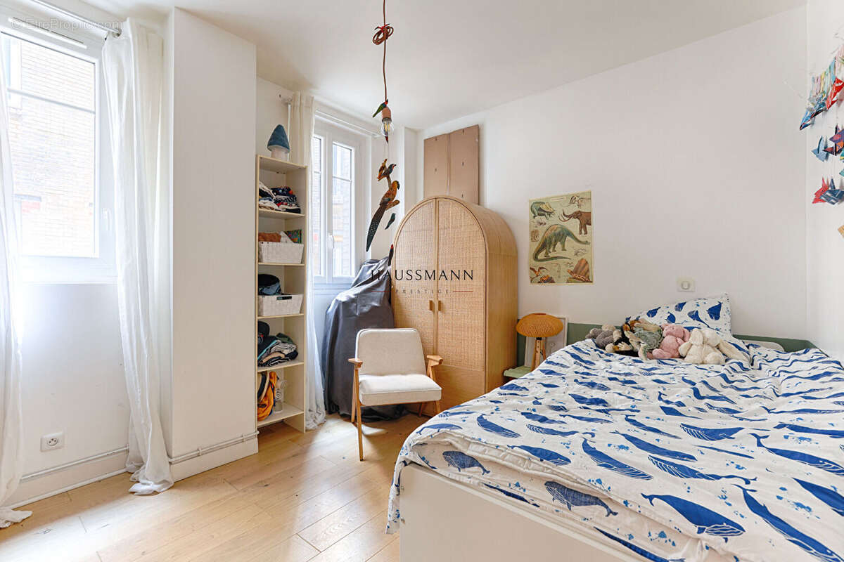Appartement à PARIS-12E