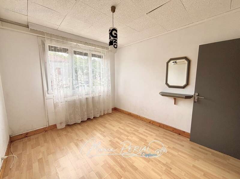 Maison individuelle à rénover de 98 m² avec sous-sol et grand terrain à Crépey (54170) - photo 10