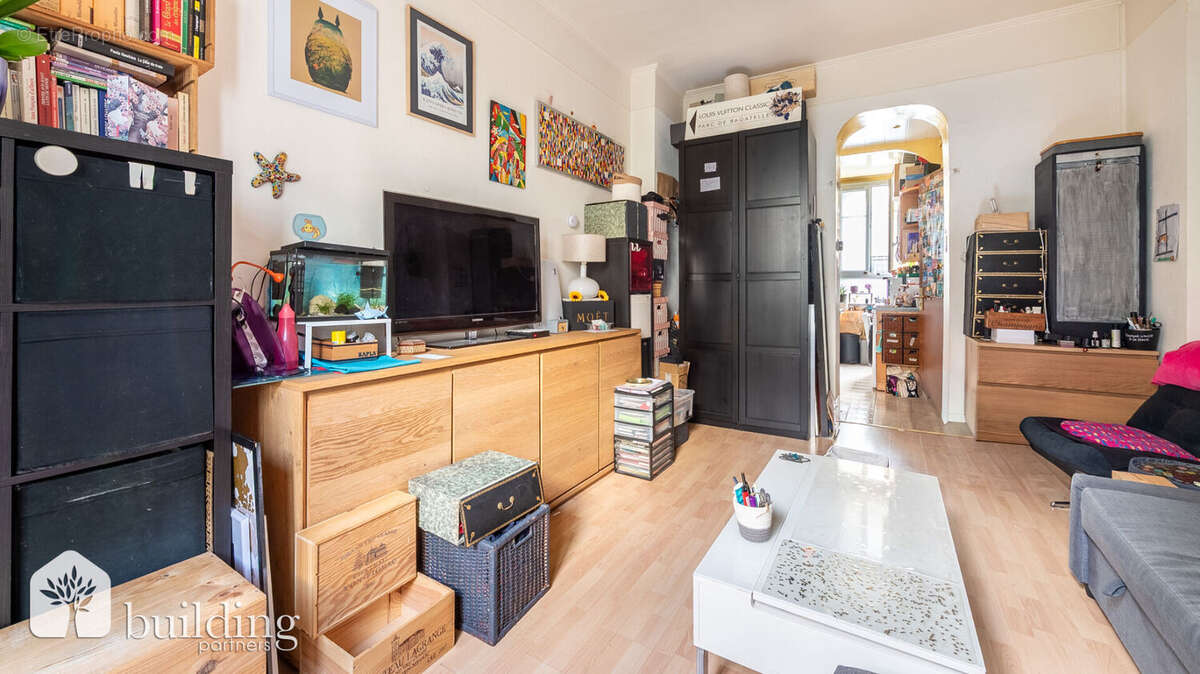 Appartement à COURBEVOIE