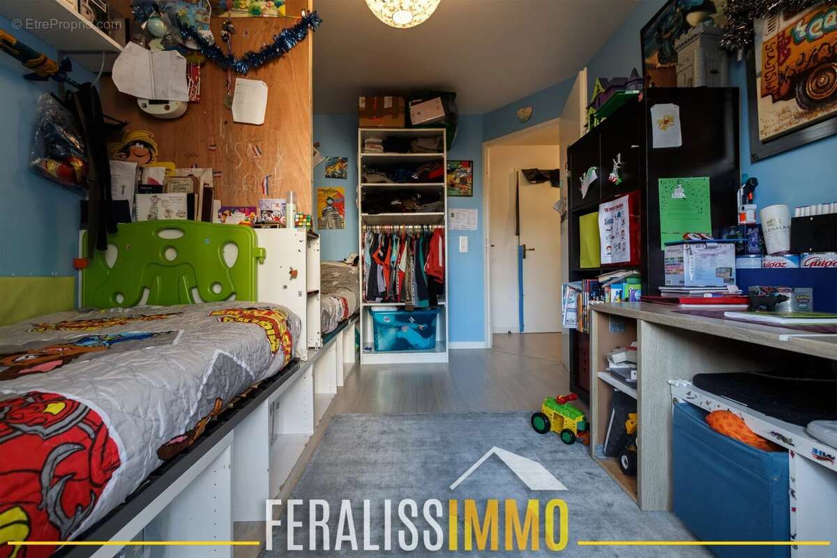 Appartement à VAUREAL