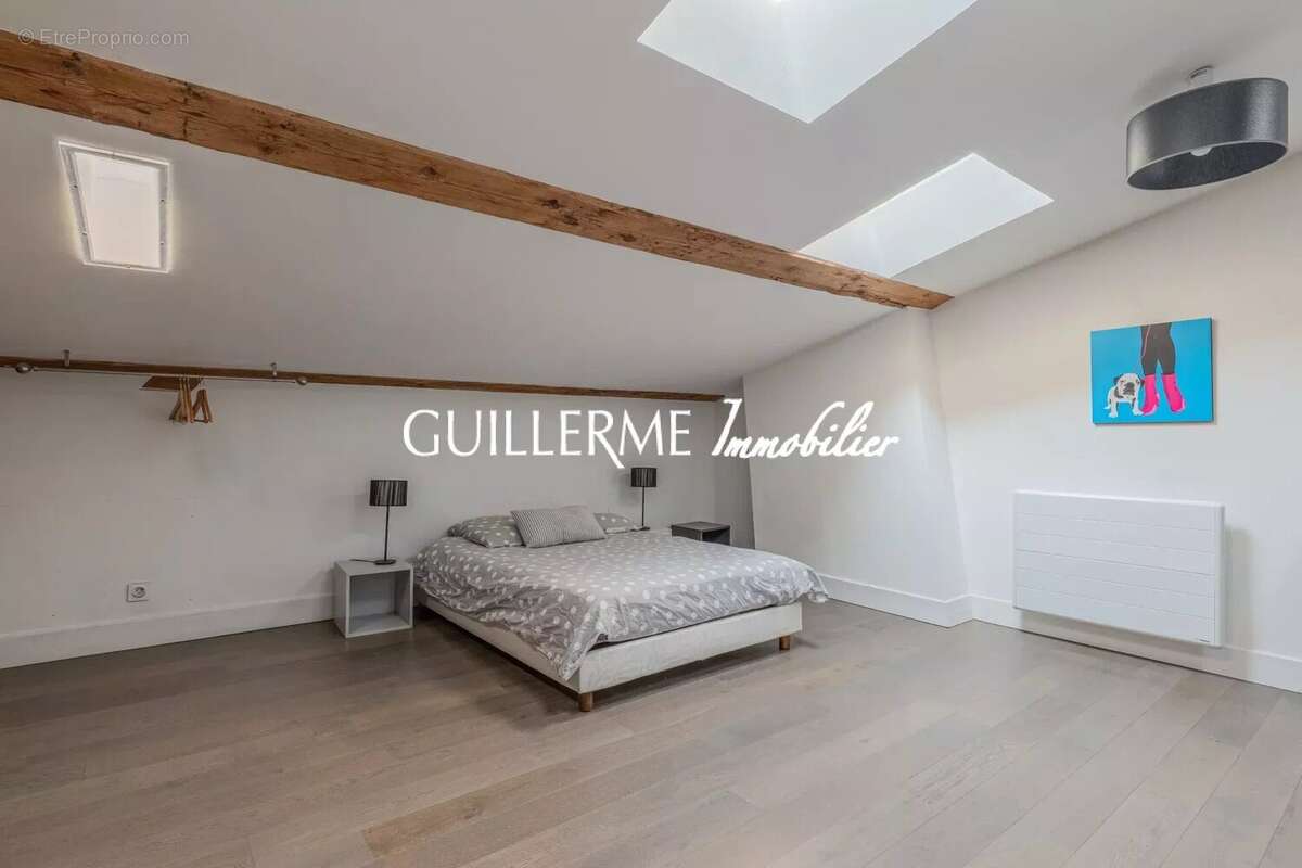 Appartement à LYON-1E
