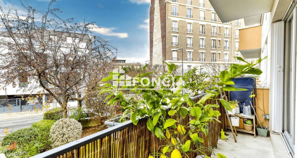 Appartement à ISSY-LES-MOULINEAUX