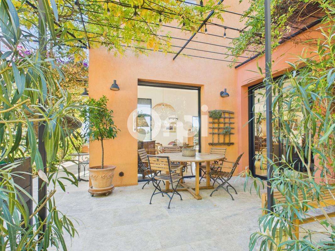 Maison à MONTAUROUX