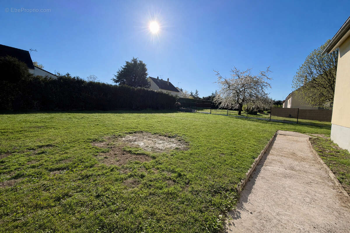 Maison à VERNEUIL-SUR-AVRE