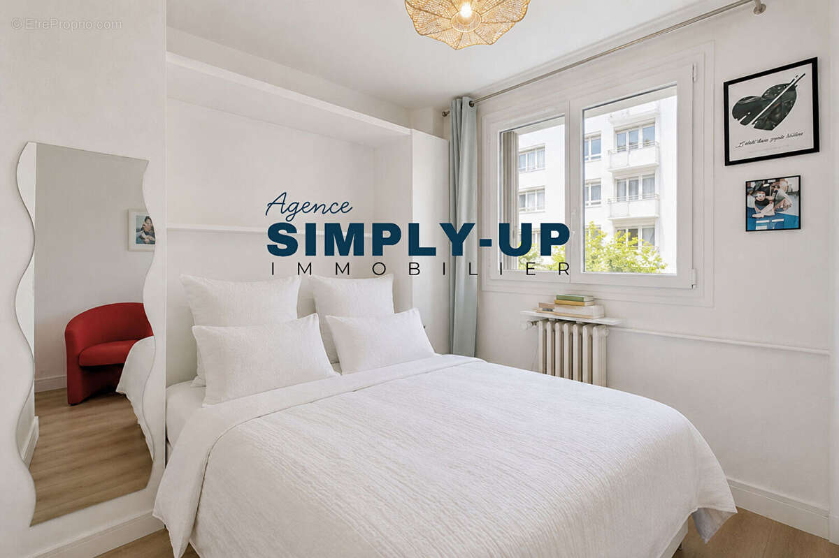 Appartement à PARIS-11E