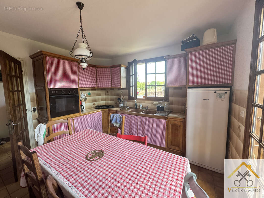 Maison traditionnelle avec vue dominante - photo 4