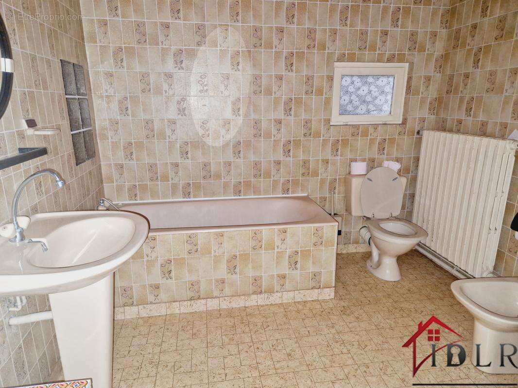 Maison à CHATILLON-SUR-SAONE