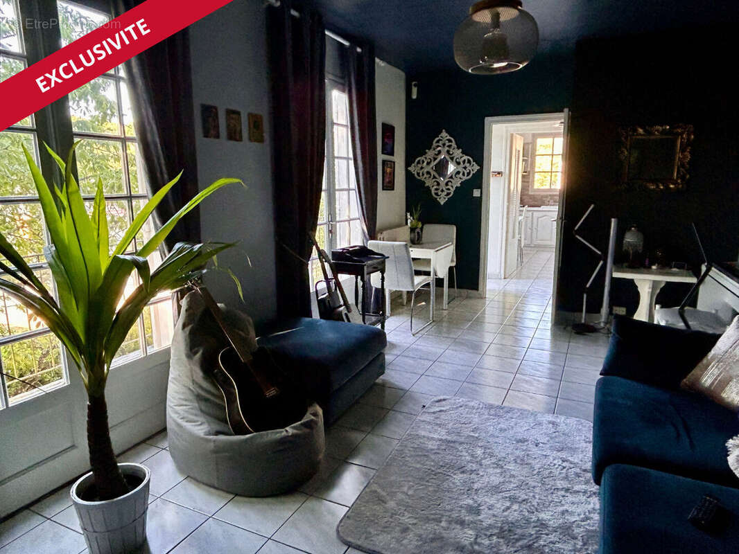 Maison 116 m² à Charroux  - photo 3