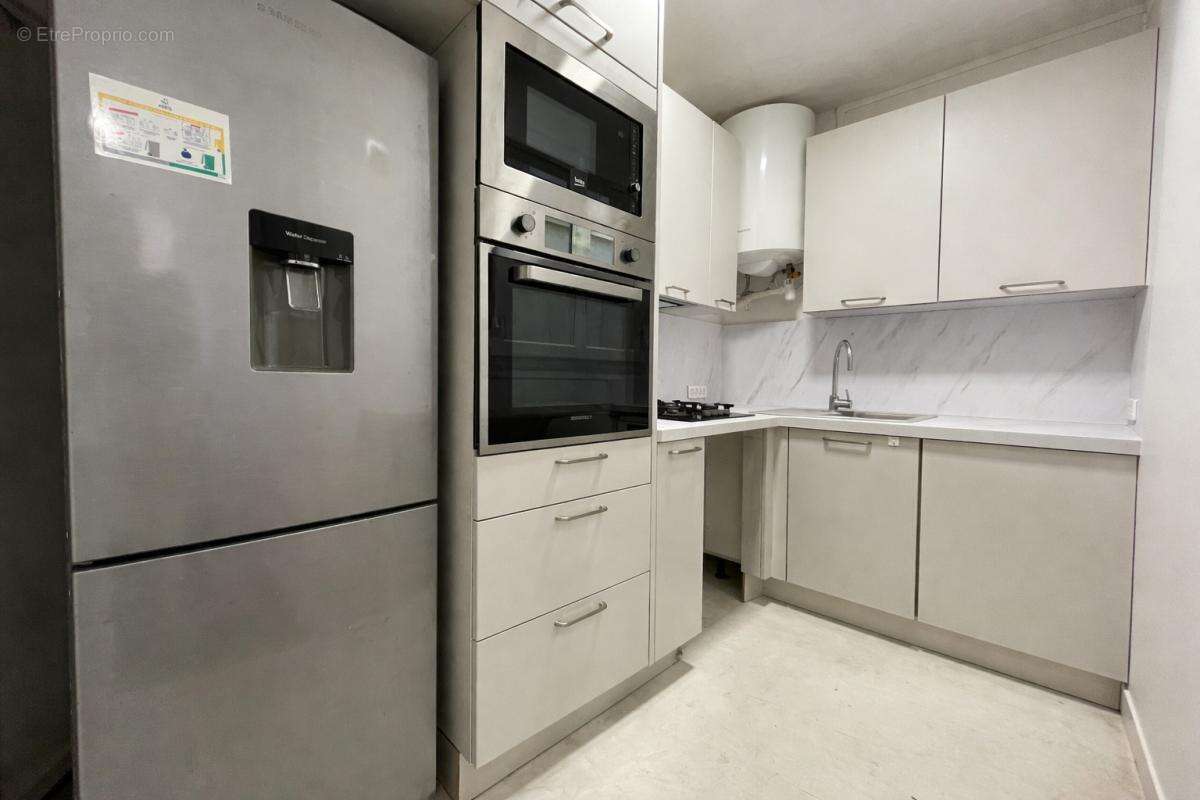 Appartement à PARIS