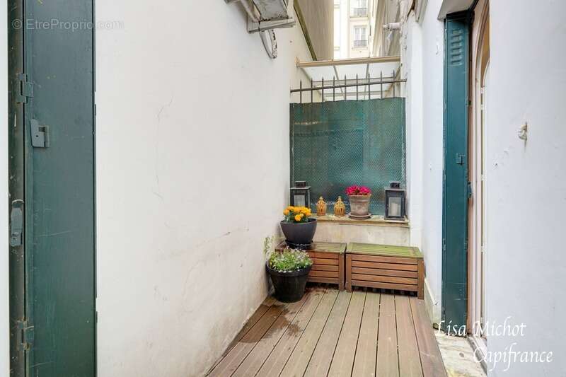 Commerce à PARIS-17E