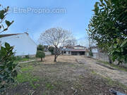 Terrain à SAINTE-GENEVIEVE-DES-BOIS