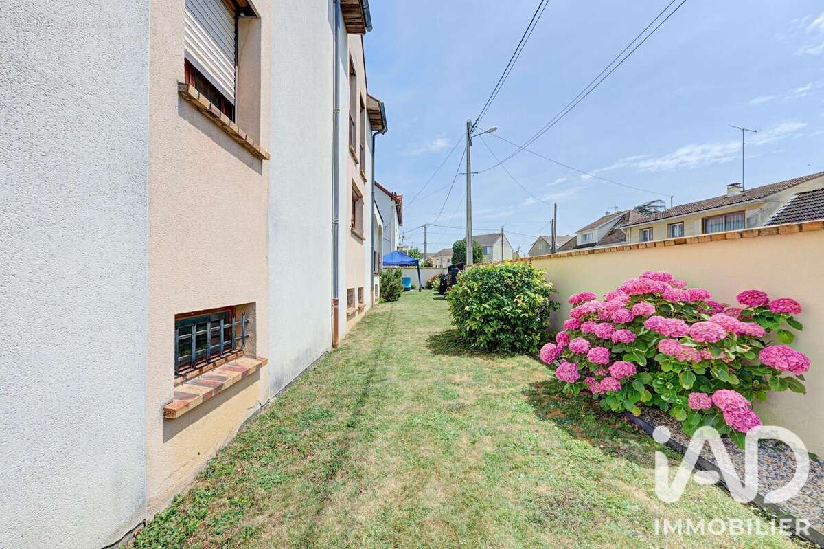 Maison 116 m² à Villeparisis  - photo 3