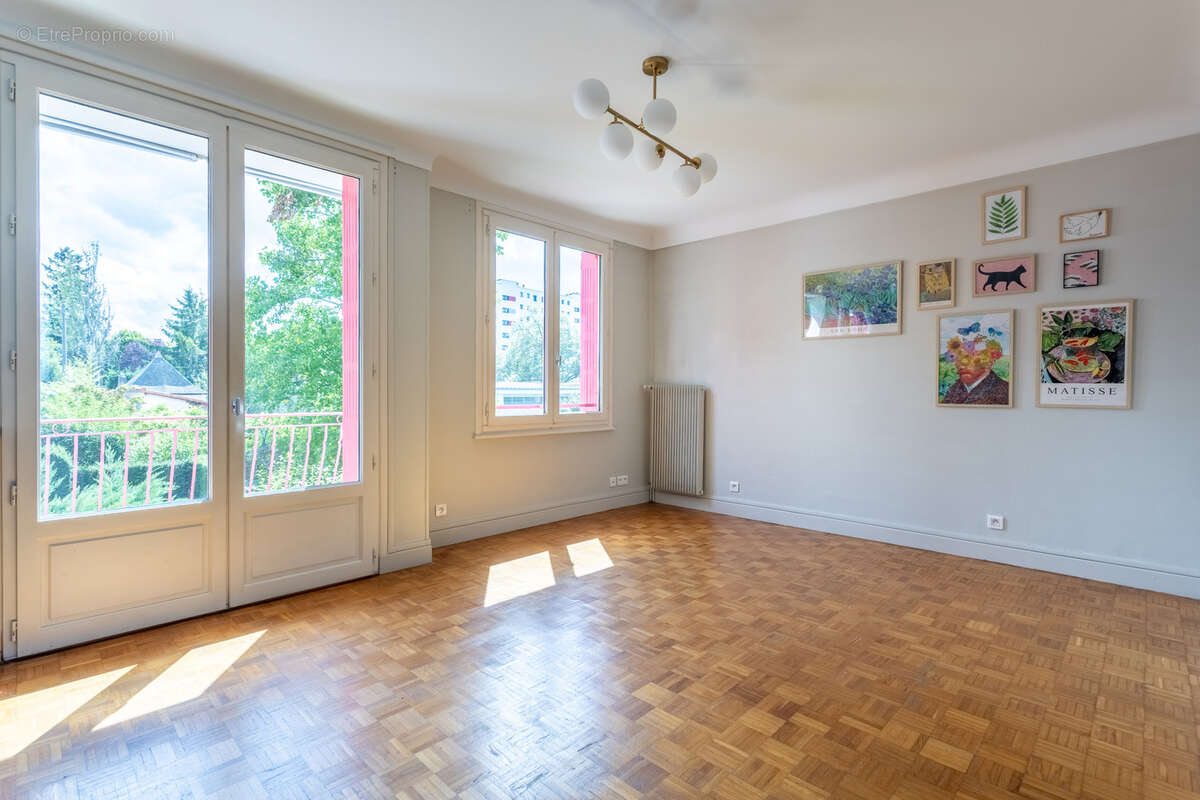 Maison à CLERMONT-FERRAND