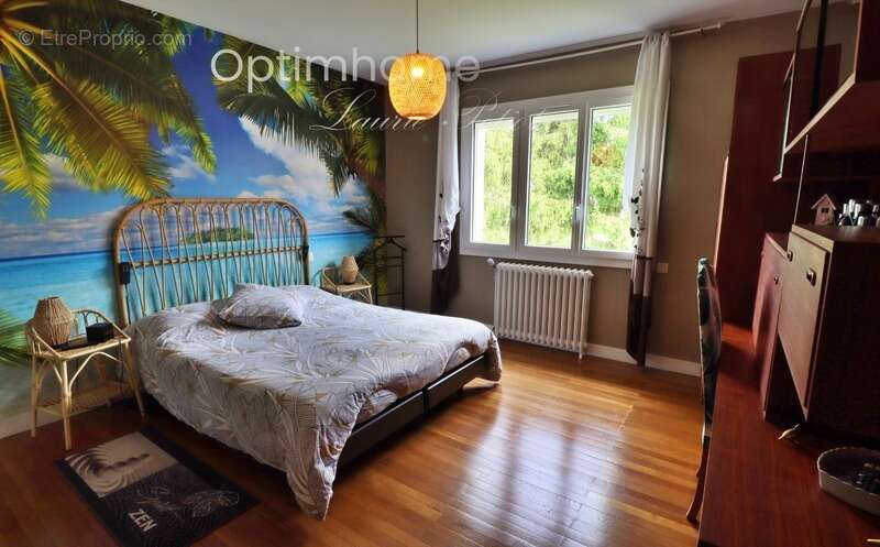 Coup de cœur - Rare à la vente ! Magnifique maison contemporaine de 225 m² avec vue sur le château - photo 11